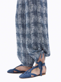 Брюки повседневные Emporio Armani модель EW000872-AF12524-FB228 Фото