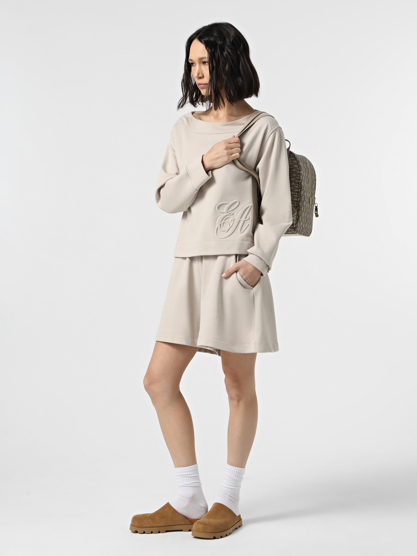 Шорти Emporio Armani модель EW000893-AF12538-U8020 Фото