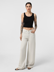 Широкі джинси Emporio Armani модель EW000737-AF14857-U0006 Широкі джинси Emporio Armani модель EW000737-AF14857-U0006 Фото