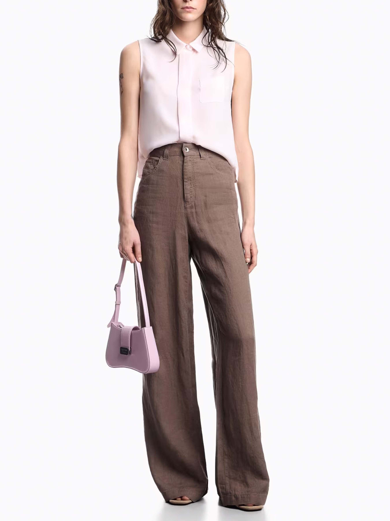 Широкі джинси Emporio Armani модель EW000749-AF12679-U6195 Фото