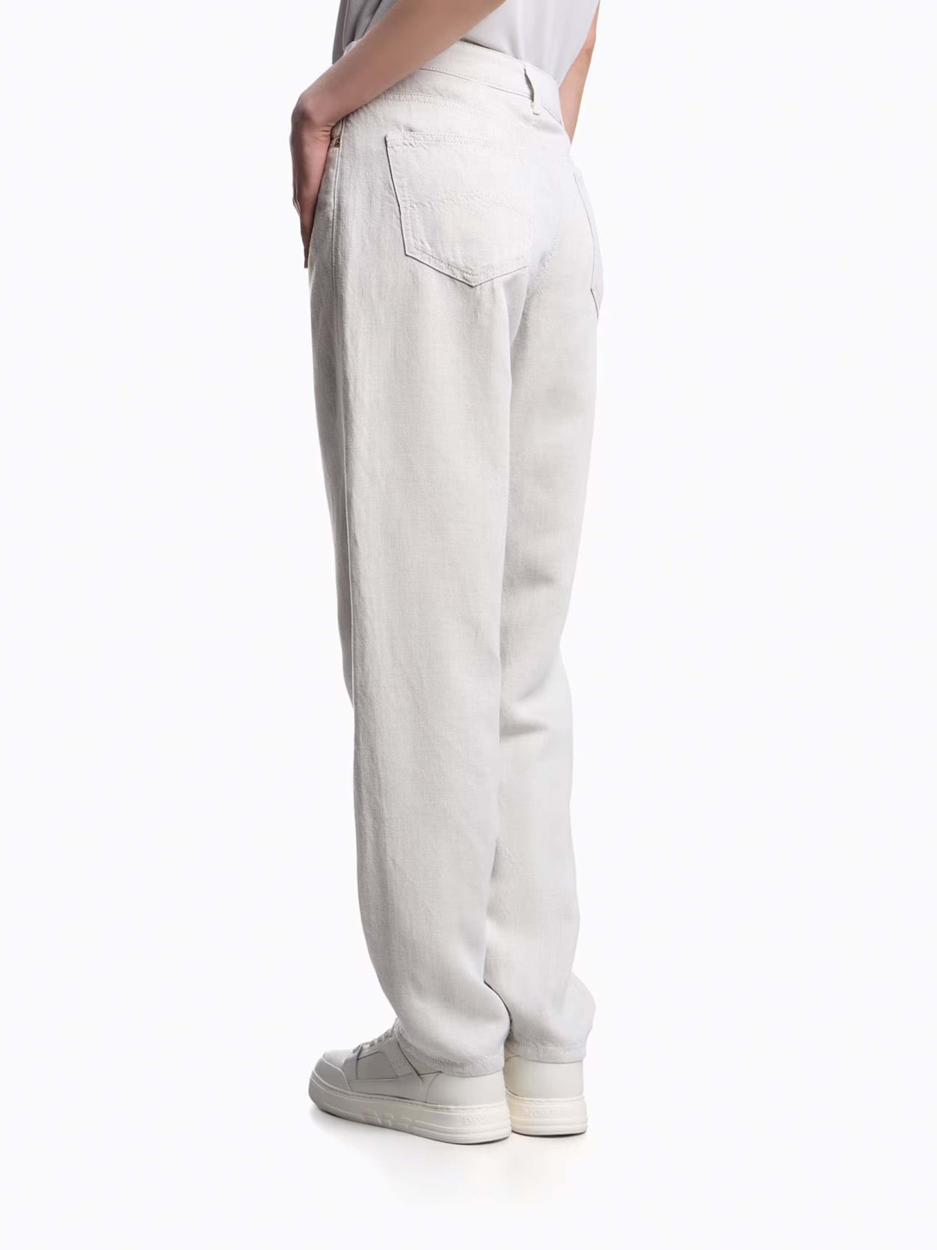 Бойфренди Emporio Armani модель EW001502-AF14857-U0006 Фото