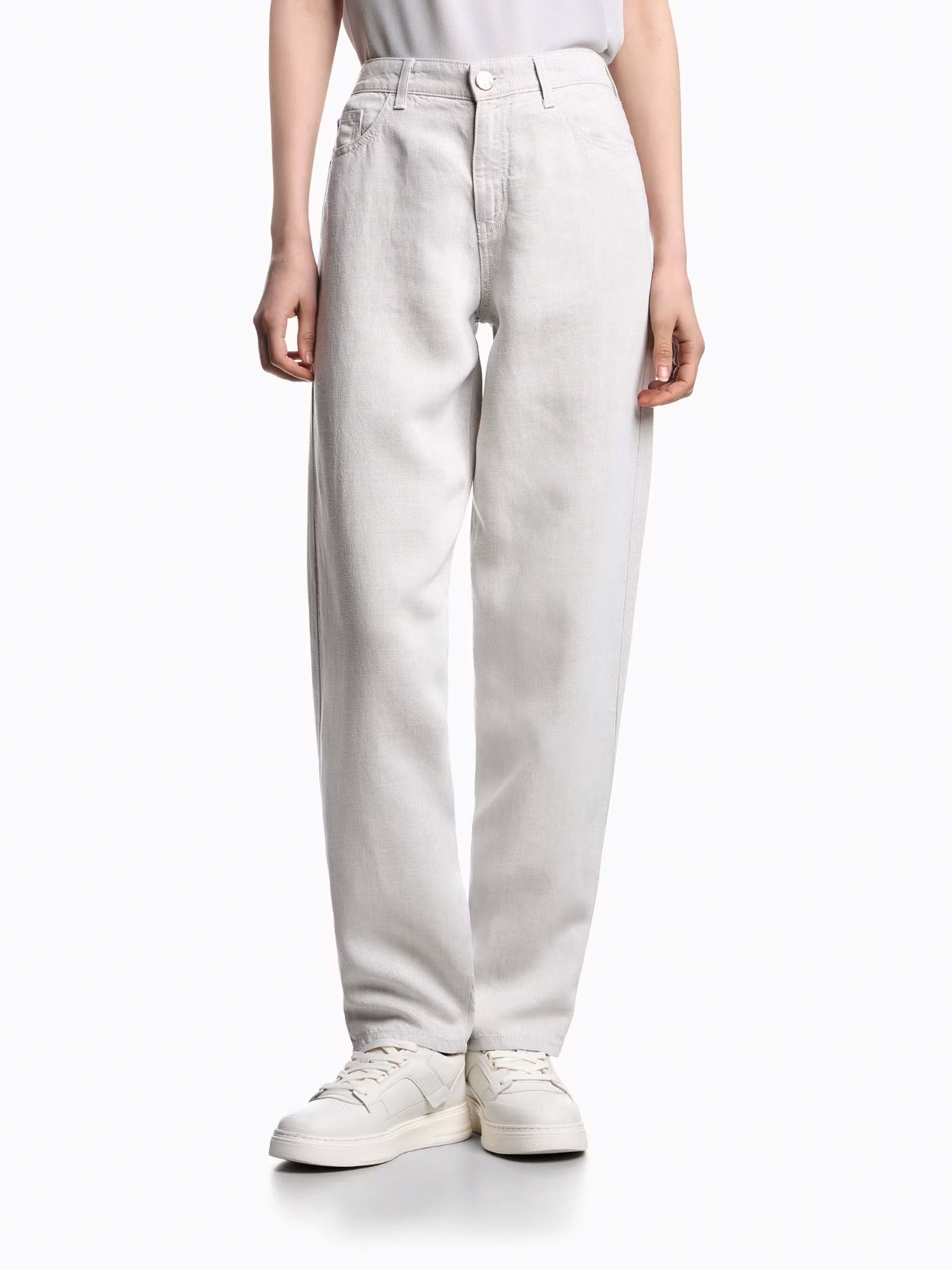 Бойфренди Emporio Armani модель EW001502-AF14857-U0006 Фото