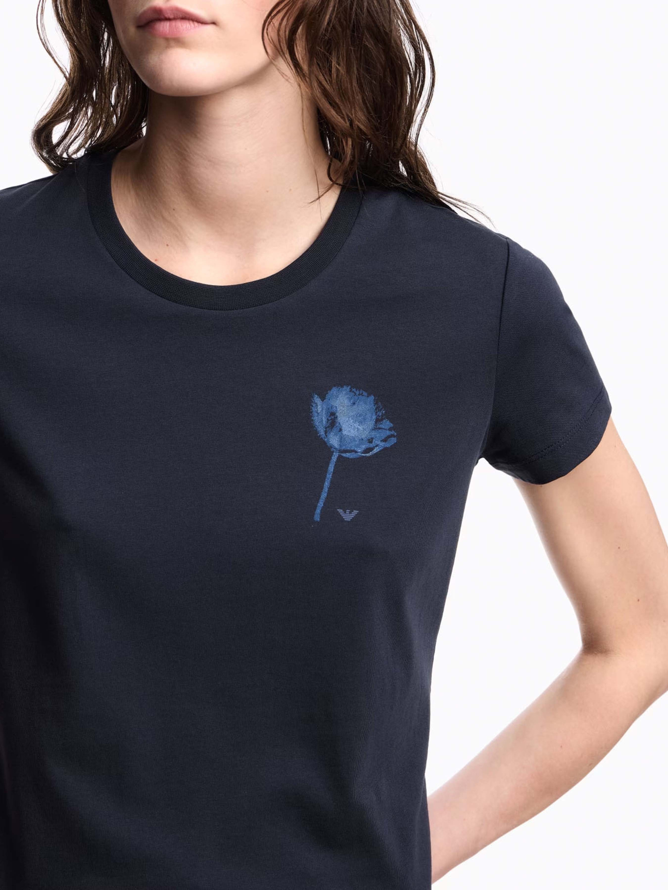 Футболка Emporio Armani Armani Sustainable модель EW001902-AF14836-FB226 Футболка Emporio Armani Armani Sustainable модель EW001902-AF14836-FB226 Фото