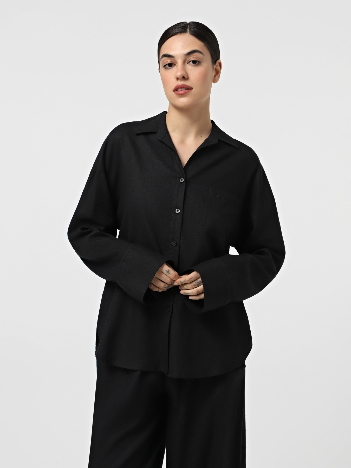 Рубашка повседневная Emporio Armani модель EW000815-AF12201-UC001 Фото