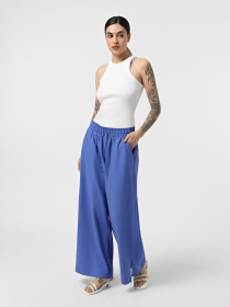 Повседневные штаны Emporio Armani модель EW000816-AF12201-UA012 Фото