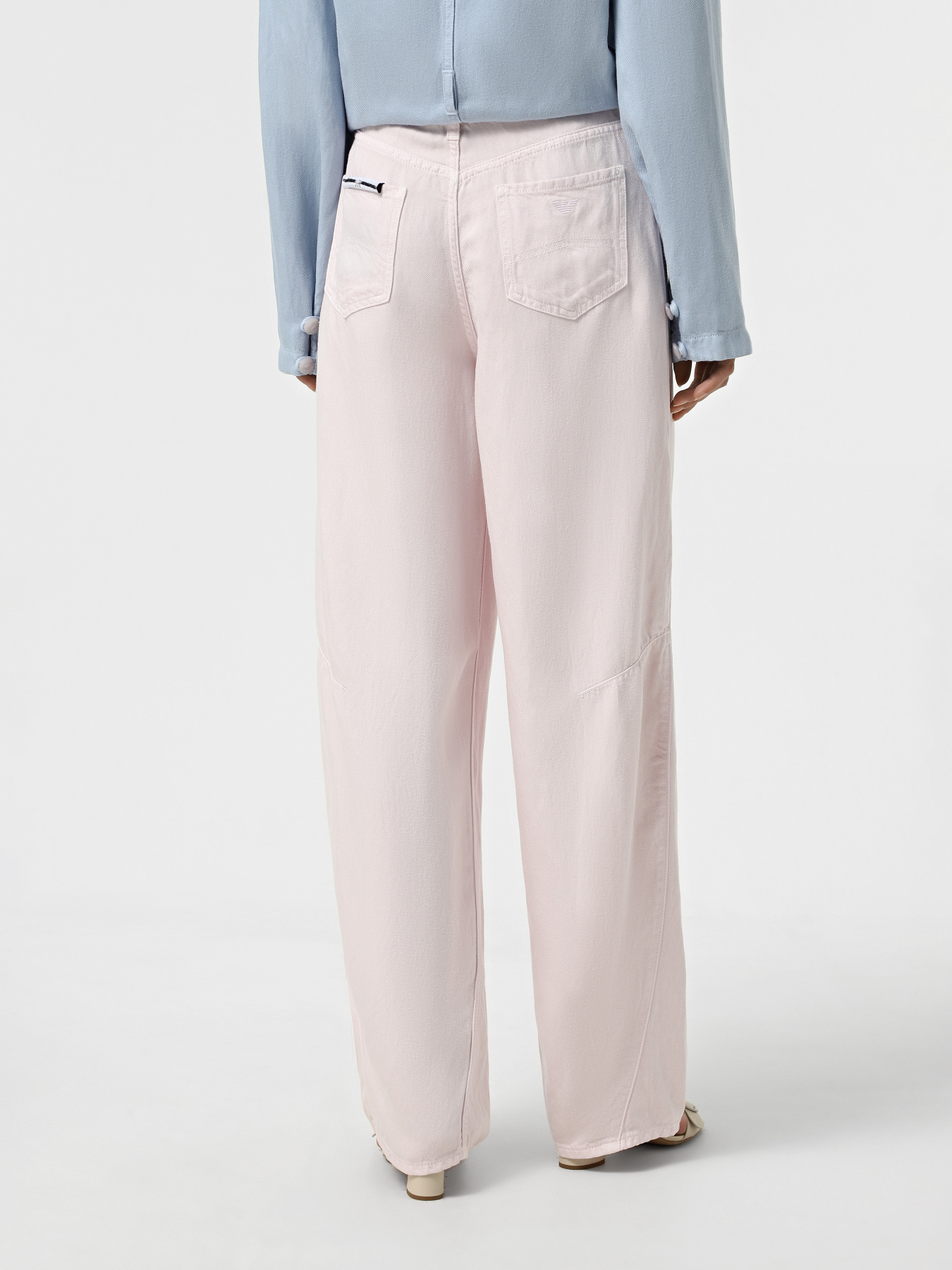 Широкі джинси Emporio Armani модель EW000758-AF12439-UA205 Фото