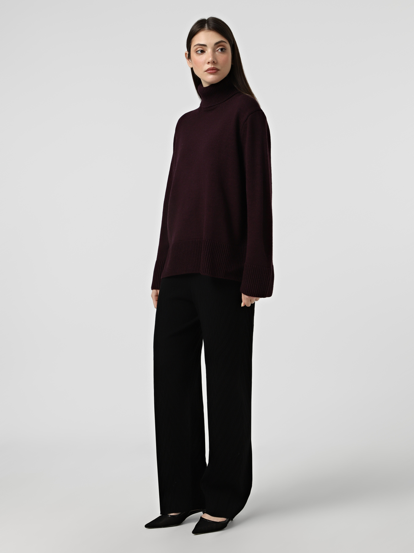 Классические штаны Emporio Armani модель EW003099-AF21539-UC001 Фото