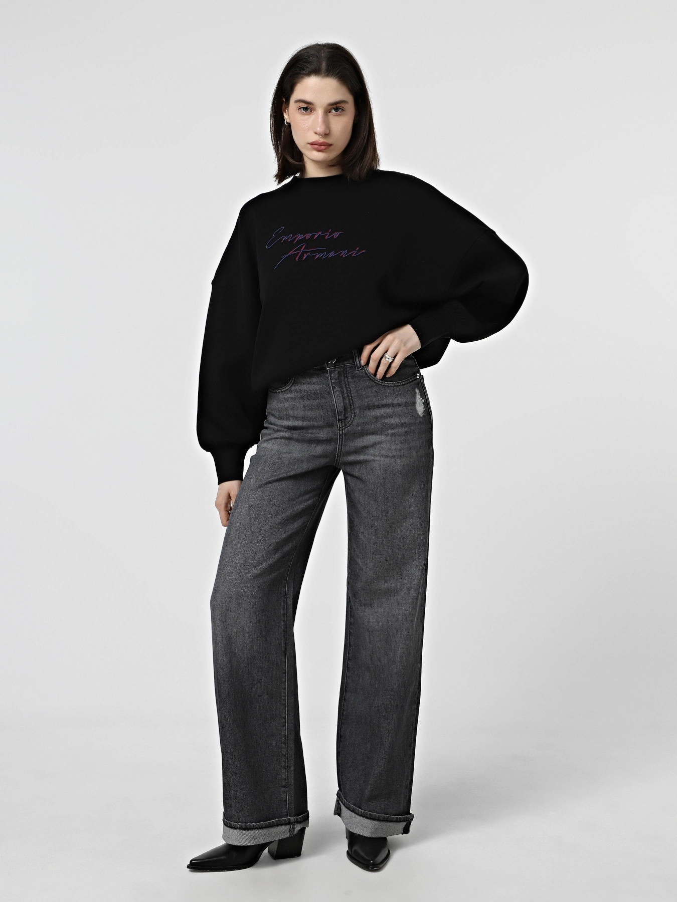 Прямые джинсы Emporio Armani модель EW000737-AF17033-M8001 Фото