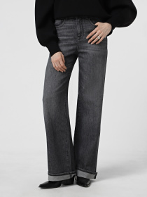 Прямые джинсы Emporio Armani модель EW000737-AF17033-M8001 Фото