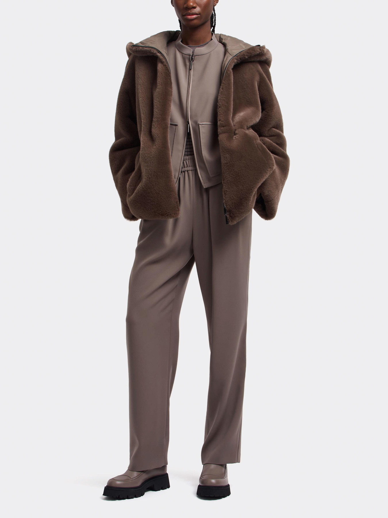 Брюки повседневные Emporio Armani модель EW001509-AF10206-U6125 Фото