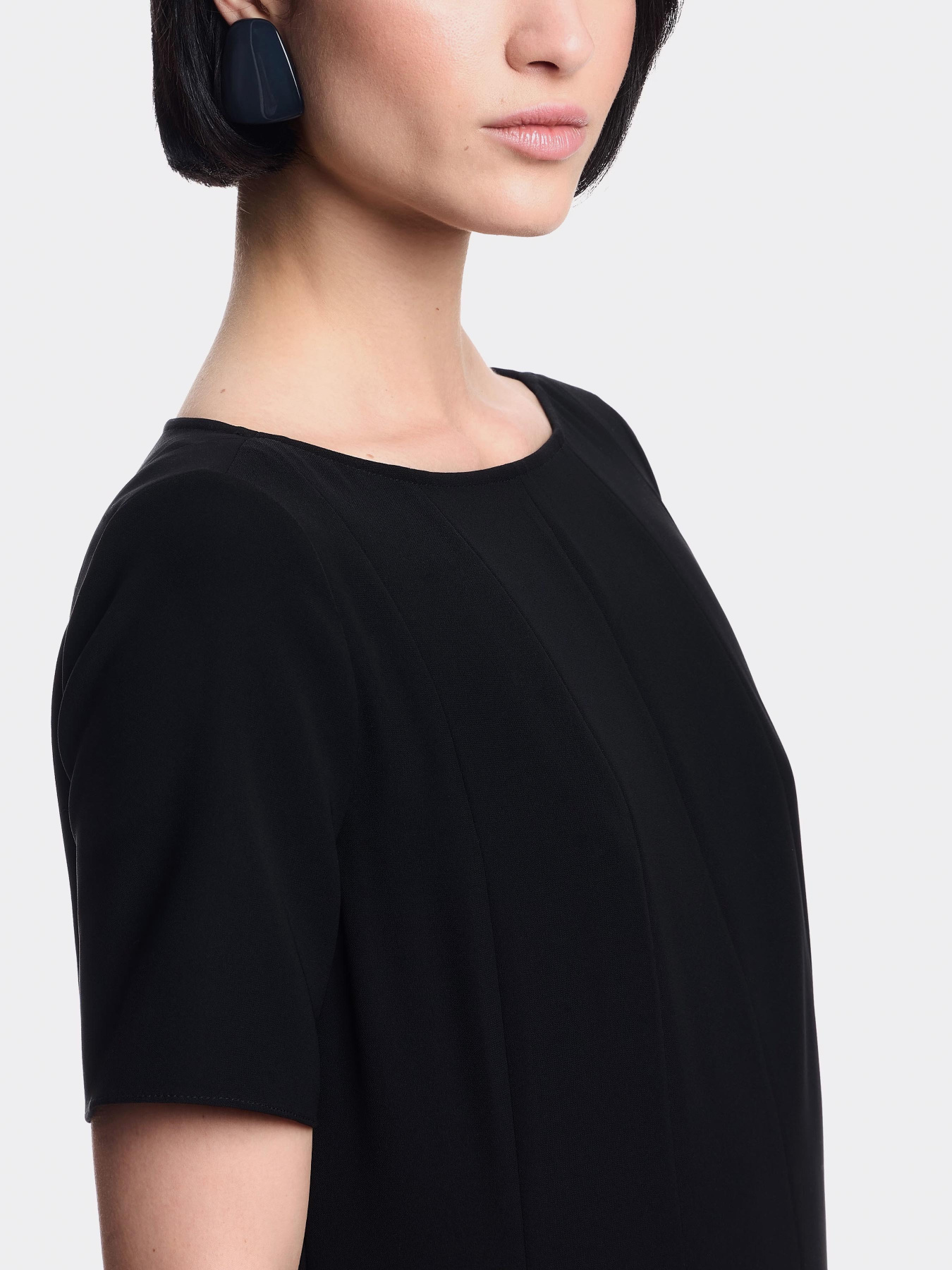 Платье мини Emporio Armani модель EW001719-AF10206-UC001 Фото