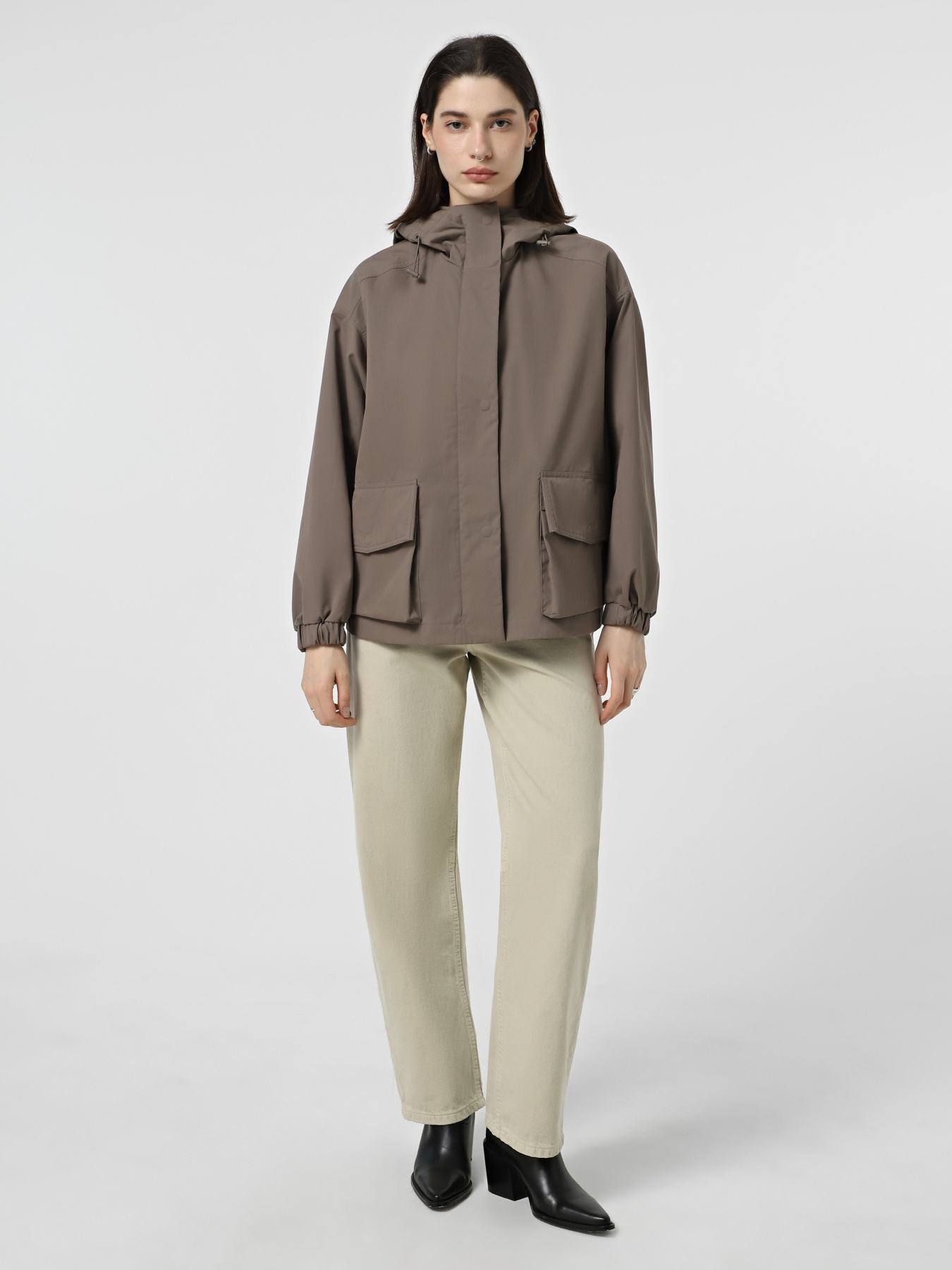 Ветровка Emporio Armani модель EW002086-AF14358-U6125 Фото