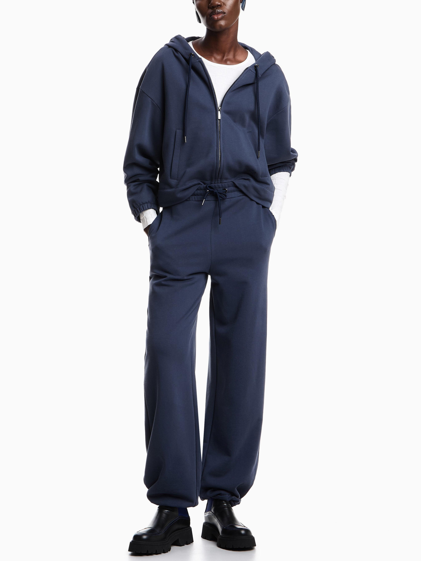 Кофта Emporio Armani модель EW002126-AF12538-UB092 Фото