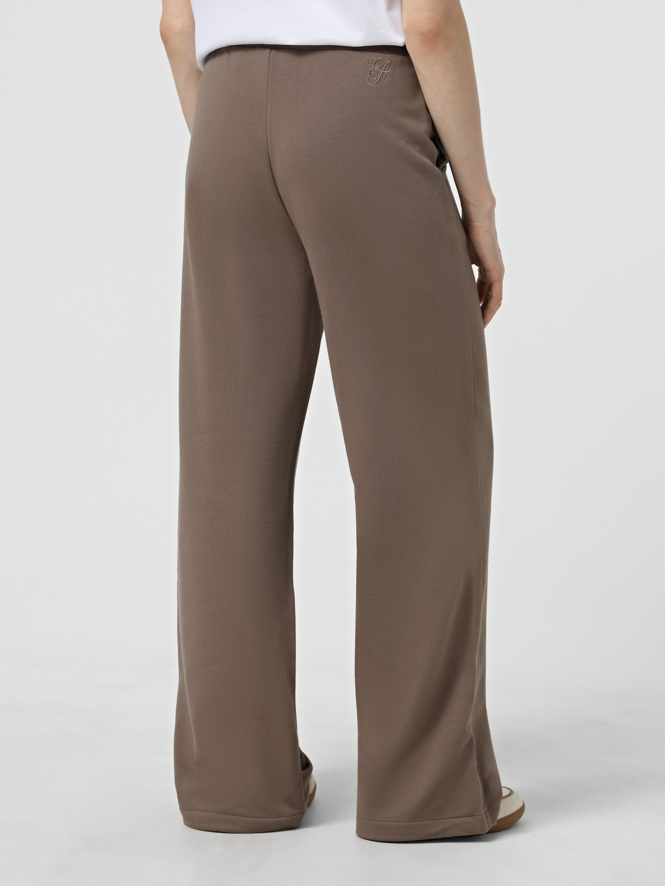 Штаны спортивные Emporio Armani модель EW002127-AF12538-U6125 Фото