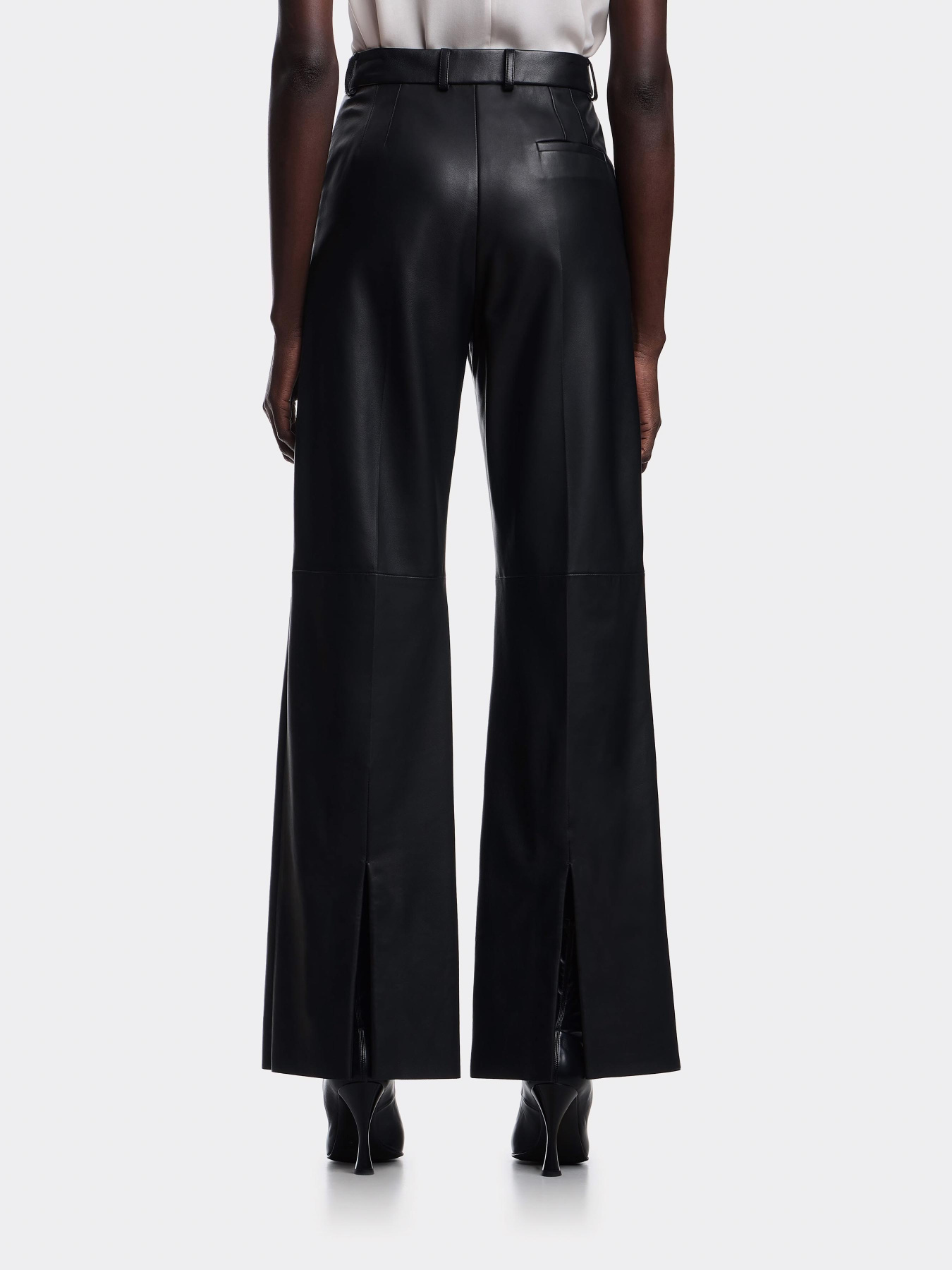 Брюки повседневные Emporio Armani модель EW002156-AF17176-UC001 Фото