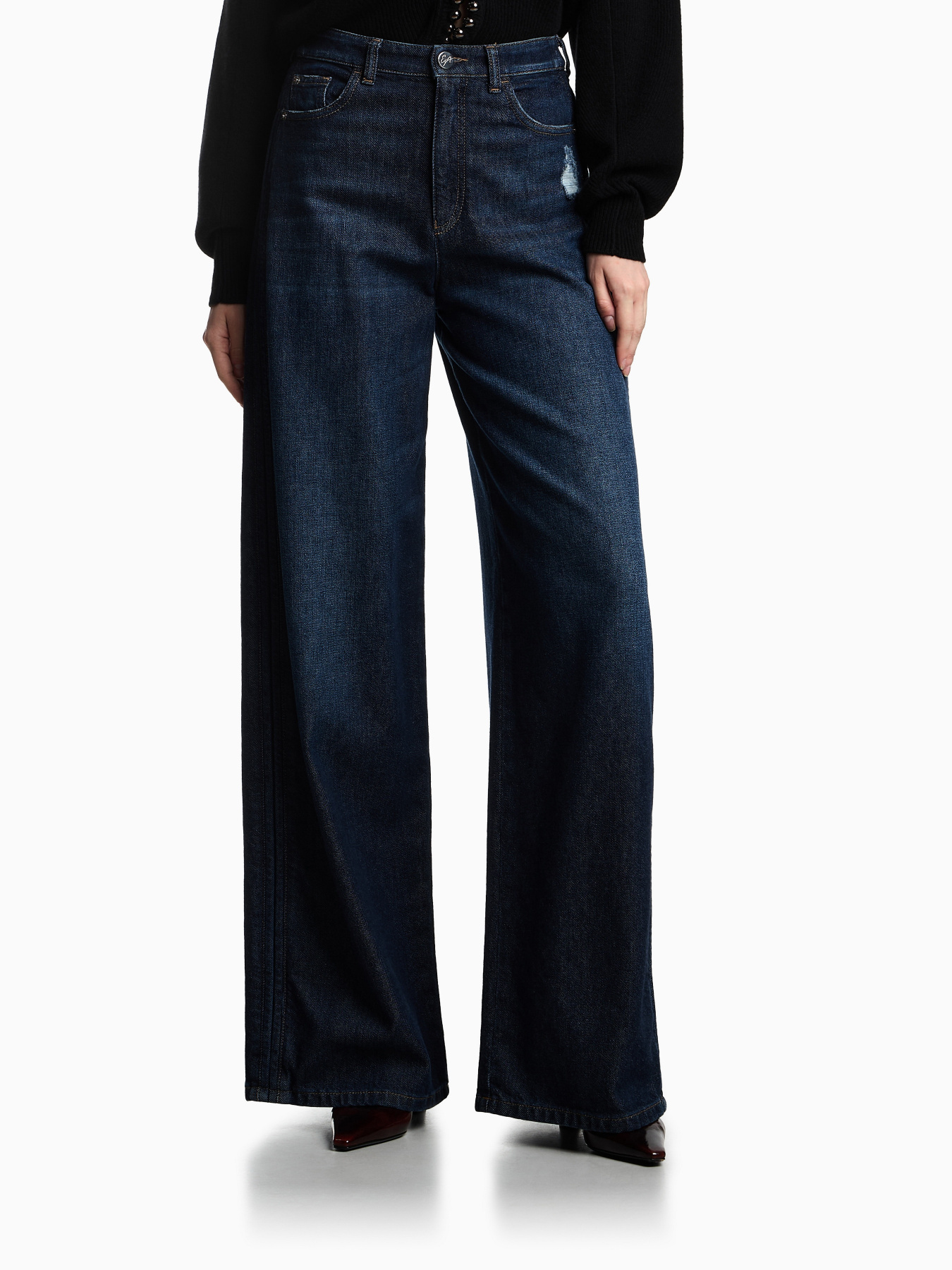 Прямые джинсы Emporio Armani модель EW002351-AF17033-MB001 Фото