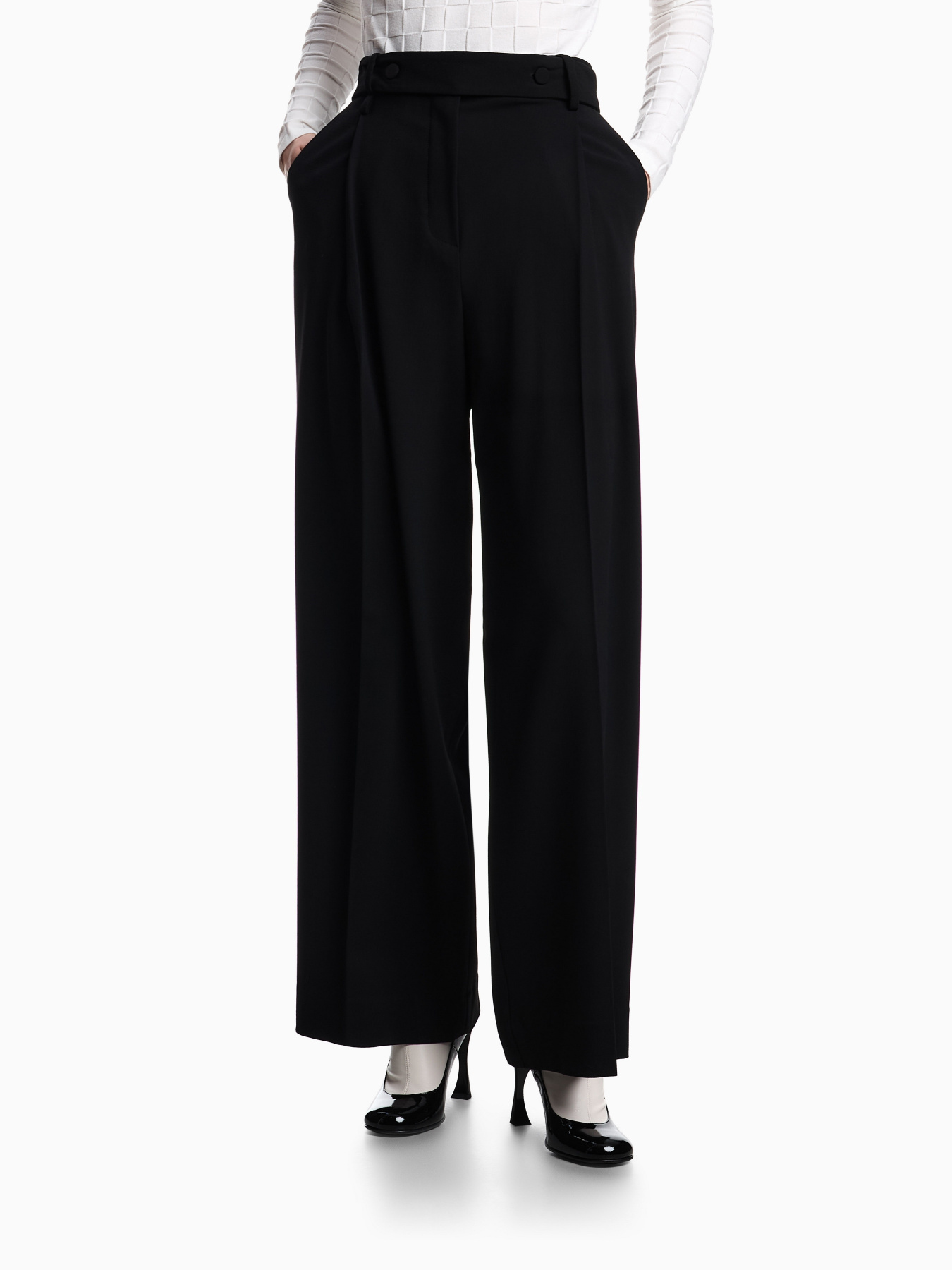 Брюки классические Emporio Armani модель EW002616-TE10405-UC001 Фото