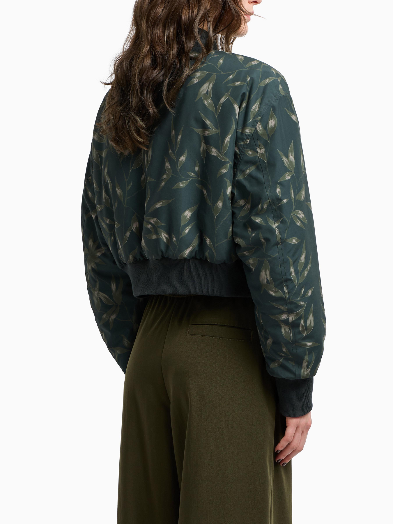 Бомбер Emporio Armani модель EW002376-AF17575-F7013 Фото