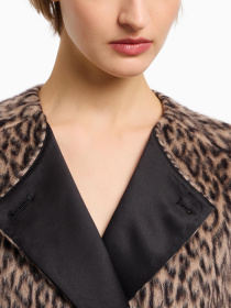 Пальто Emporio Armani модель EW001383-AF14730-F1118 Фото