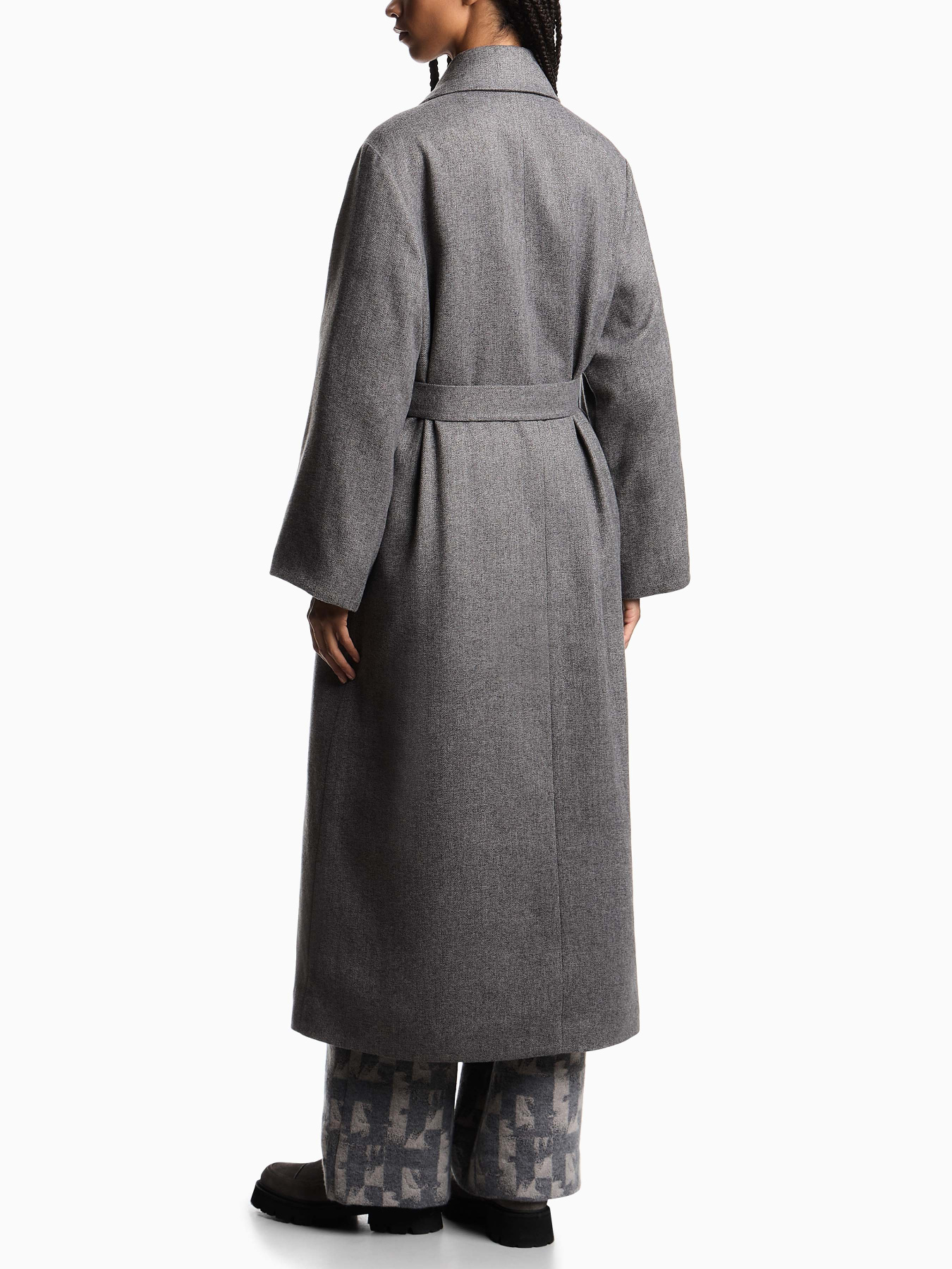 Пальто Emporio Armani модель EW001396-AF14355-O8004 Пальто Emporio Armani модель EW001396-AF14355-O8004 Фото