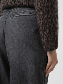 Прямые джинсы Emporio Armani модель EW002351-AF17033-M8001 Прямые джинсы Emporio Armani модель EW002351-AF17033-M8001 Фото