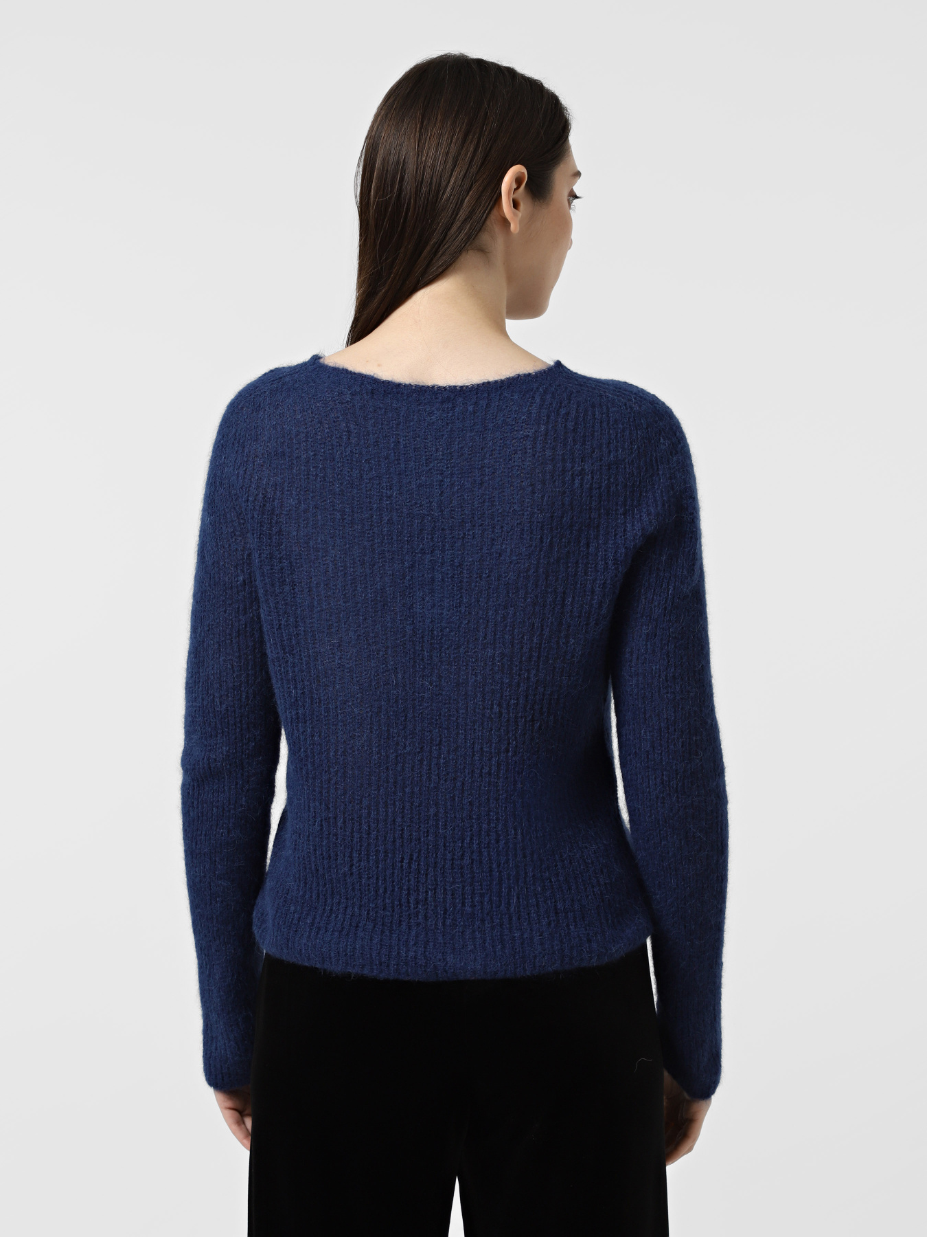 Светр Emporio Armani модель EW002677-AF20133-UB092 Светр Emporio Armani модель EW002677-AF20133-UB092 Фото