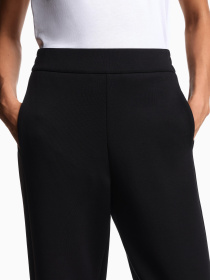 Брюки повседневные Emporio Armani модель EW002797-AF10002-UC001 Фото