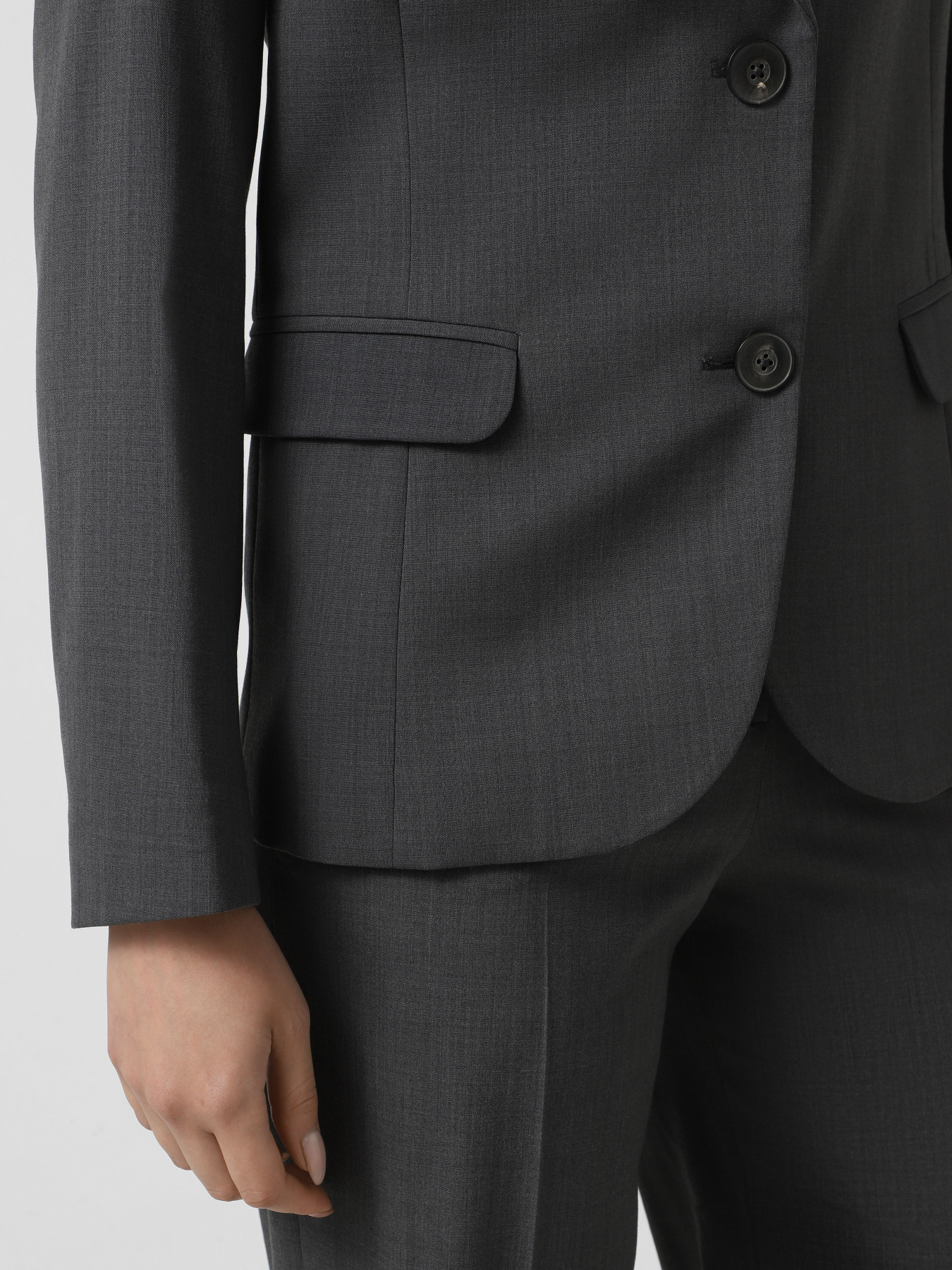 Блейзер Emporio Armani модель EW002137-TE15608-O8002 Фото