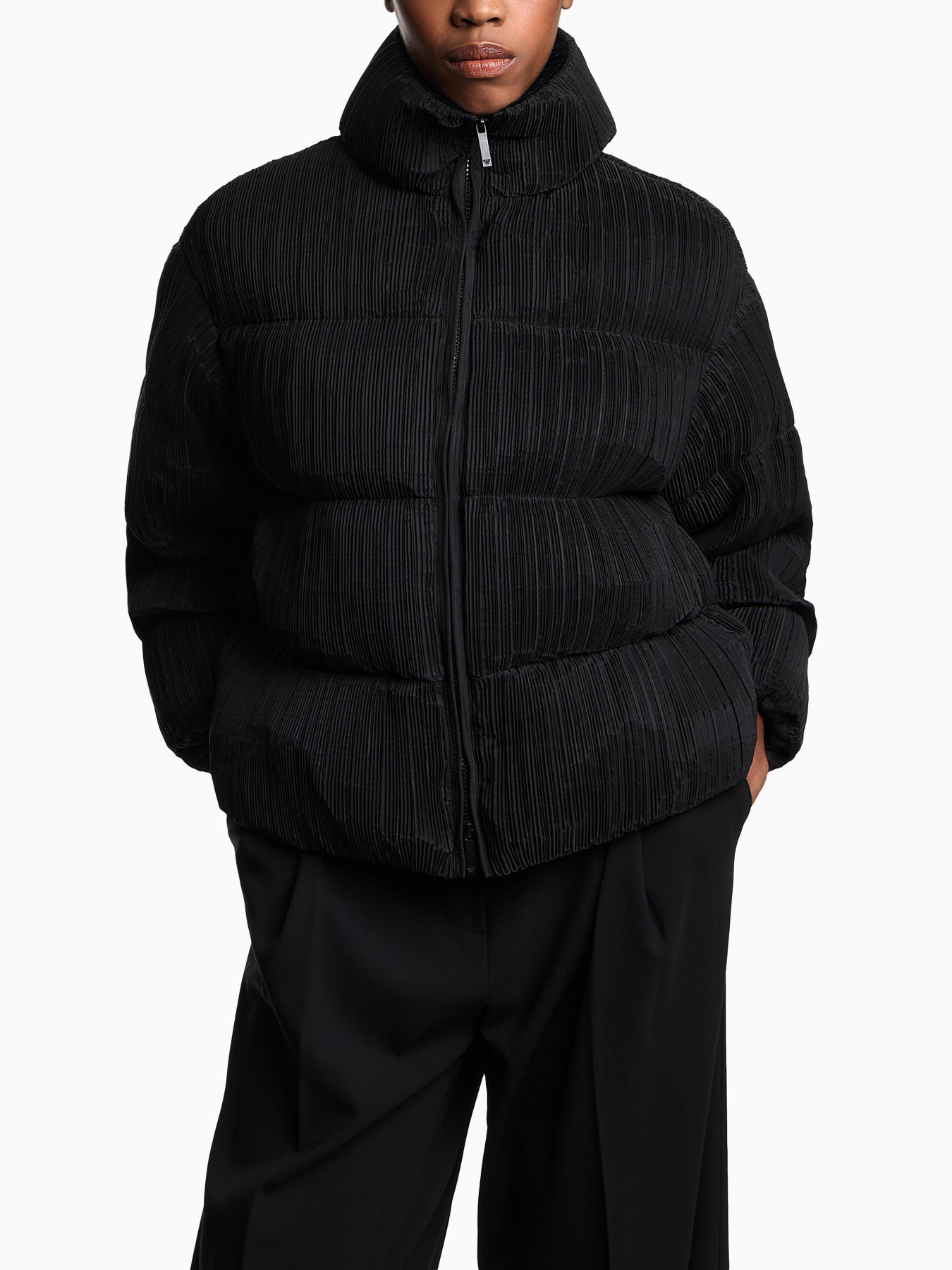 Зимняя куртка Emporio Armani модель EW001387-AF14849-UC001 Фото