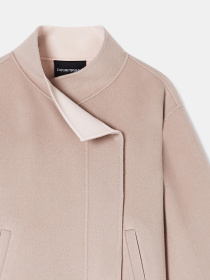 Демисезонная куртка Emporio Armani модель EW003217-AF10207-M4135 Демисезонная куртка Emporio Armani модель EW003217-AF10207-M4135 Фото