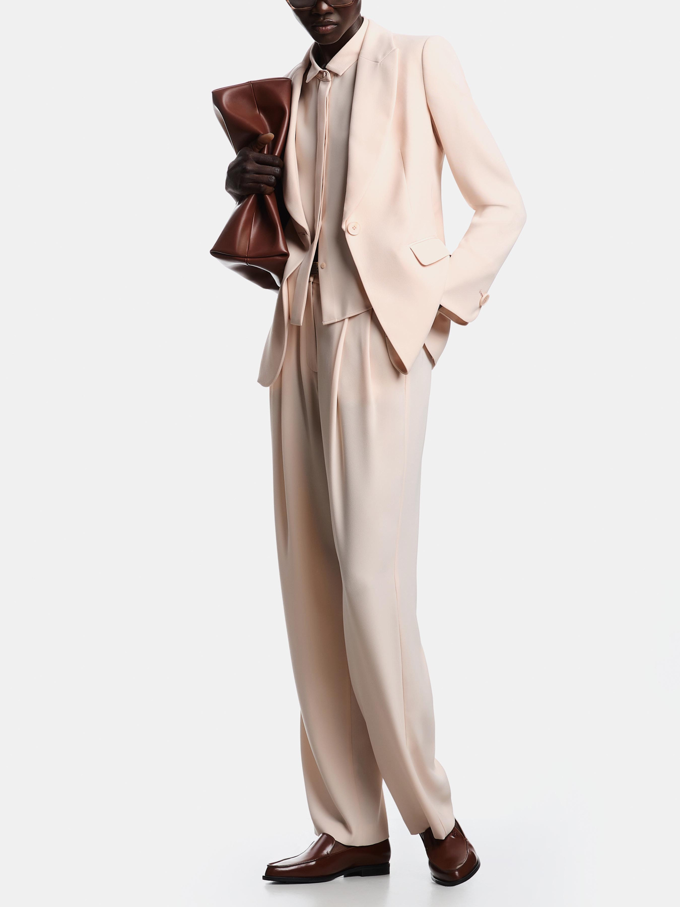 Сорочка повсякденна Emporio Armani модель EW003230-AF20193-U4128 Сорочка повсякденна Emporio Armani модель EW003230-AF20193-U4128 Фото