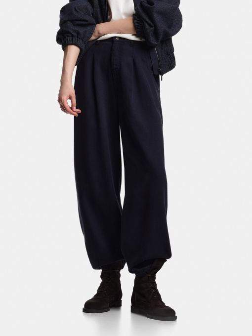 Emporio Armani модель EW003765-AF22113-UB115 Фото