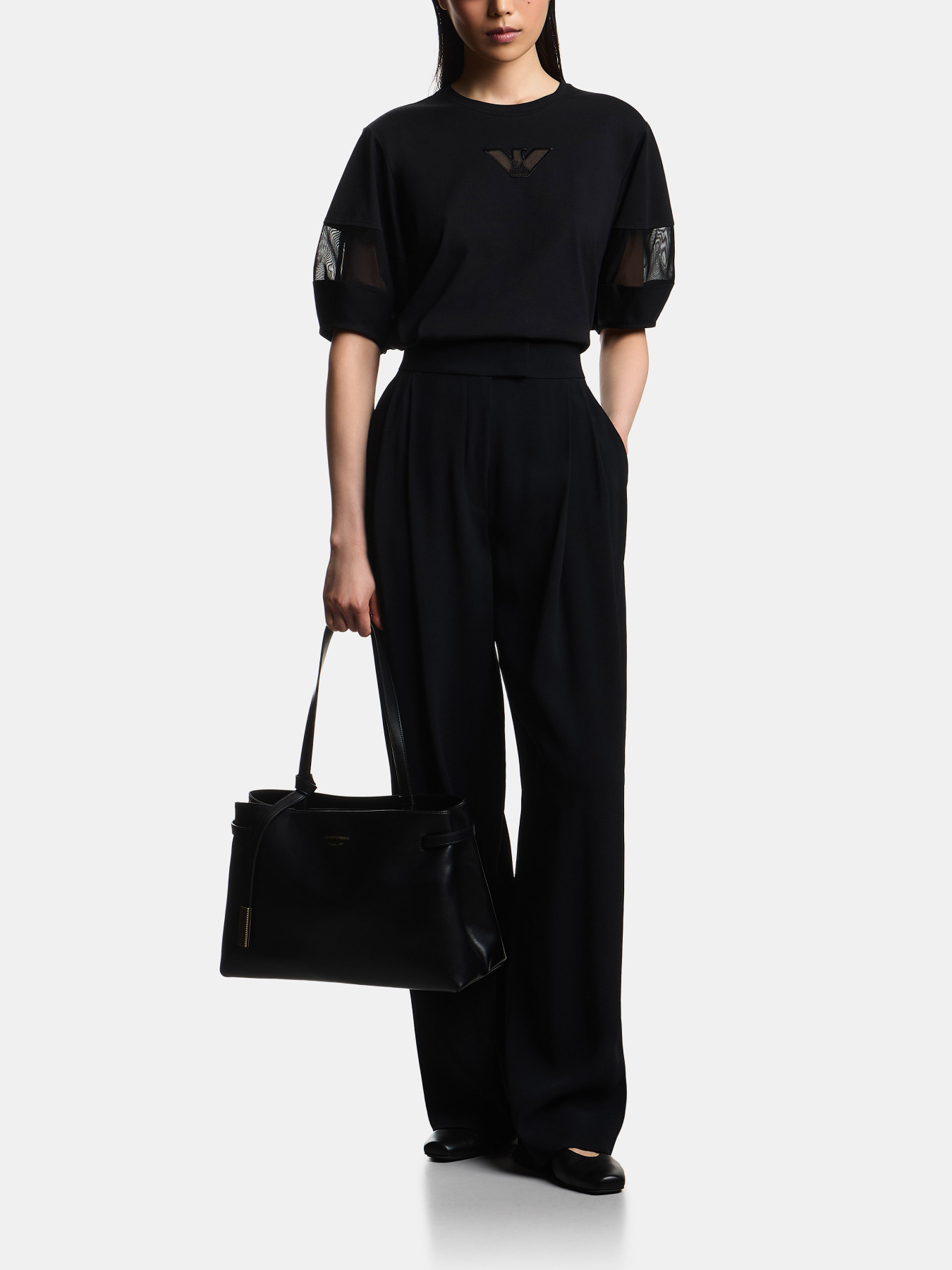 Emporio Armani модель EW004390-AF13318-UC001 Emporio Armani модель EW004390-AF13318-UC001 Фото