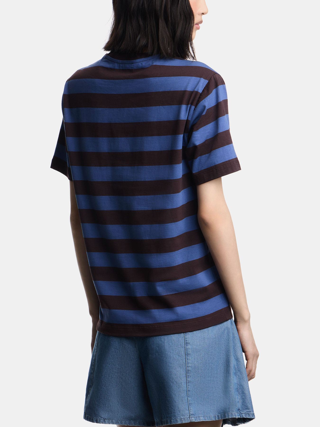 Футболки и поло Emporio Armani модель EW001809-AF23154-M6025 Фото