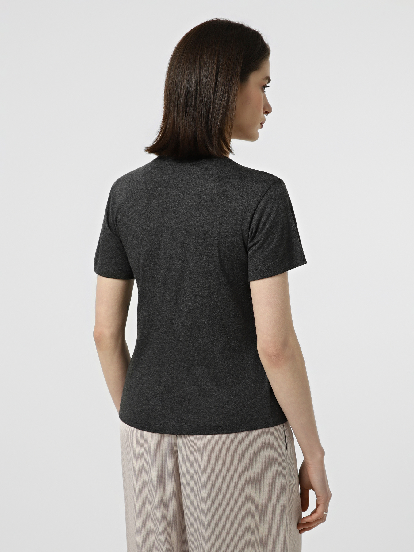 Футболки и поло Emporio Armani модель EW003694-AF24629-O8004 Футболки и поло Emporio Armani модель EW003694-AF24629-O8004 Фото