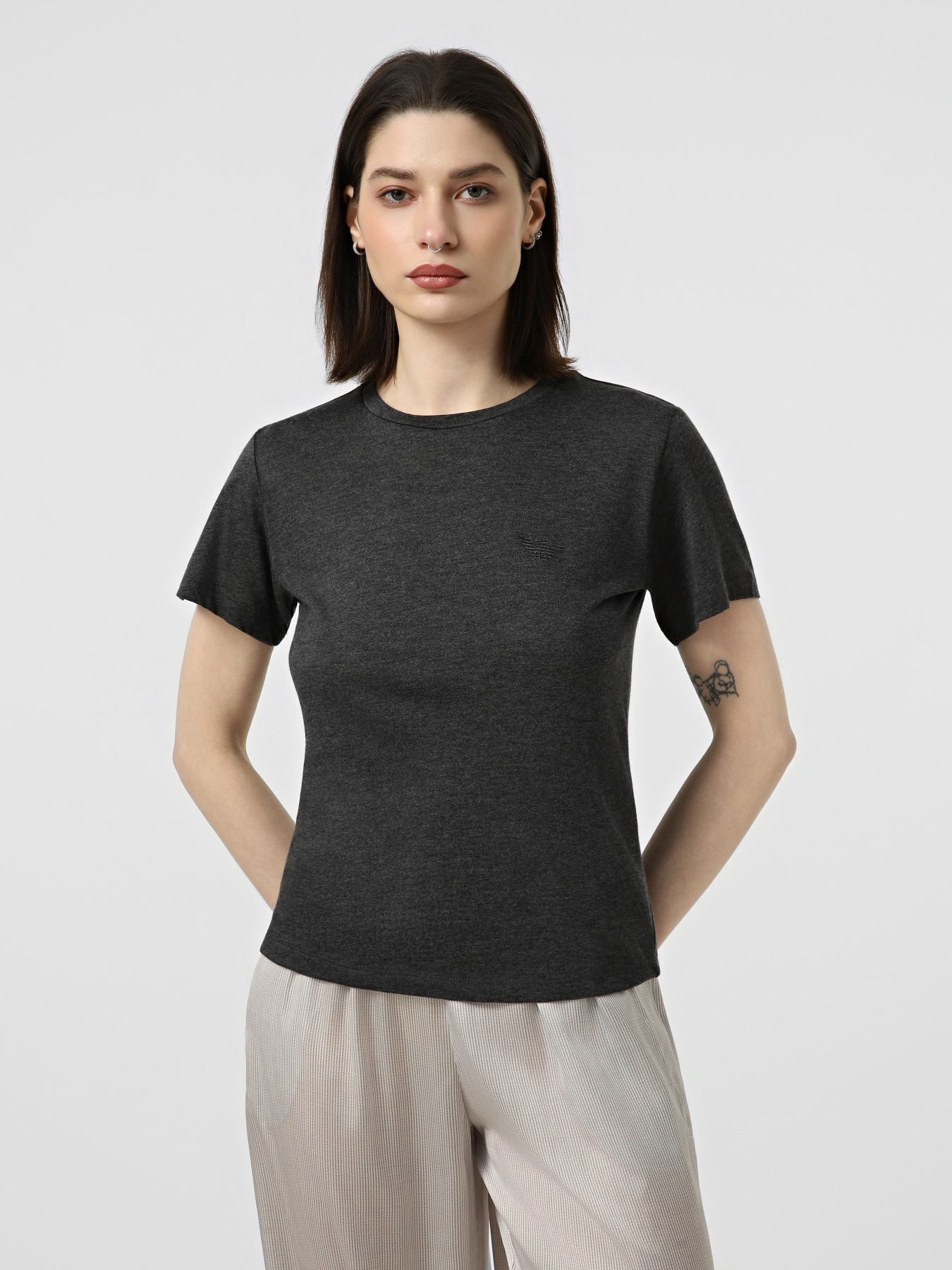 Футболки и поло Emporio Armani модель EW003694-AF24629-O8004 Футболки и поло Emporio Armani модель EW003694-AF24629-O8004 Фото