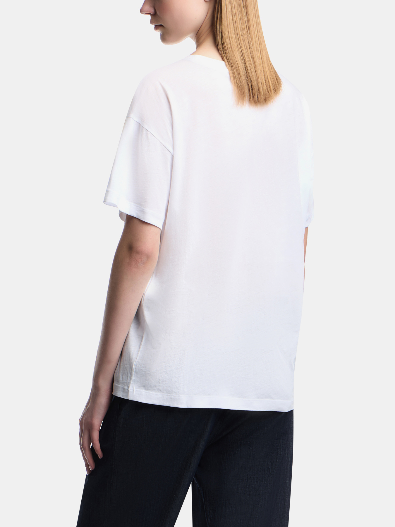 Футболки и поло Emporio Armani модель EW004392-AF24695-U0002 Футболки и поло Emporio Armani модель EW004392-AF24695-U0002 Фото