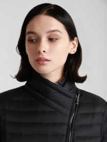 Демісезонна куртка Emporio Armani модель 3K2B86-2NKBZ-F013 Фото