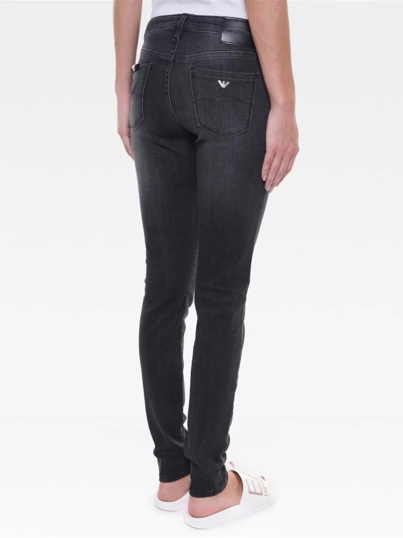 Зауженные джинсы Emporio Armani Slim модель 3K2J06-2DE9Z-0668 Фото