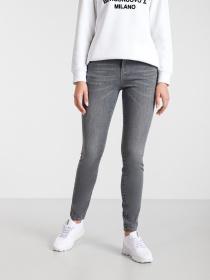 Скіні джинси Emporio Armani Super Skinny Модель 3K2J20-2DE9Z-0662 Фото