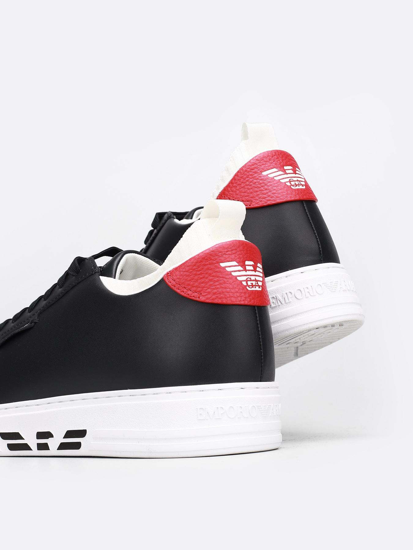 Кроссовки Emporio Armani модель X4X308-XM709-Q094 Фото