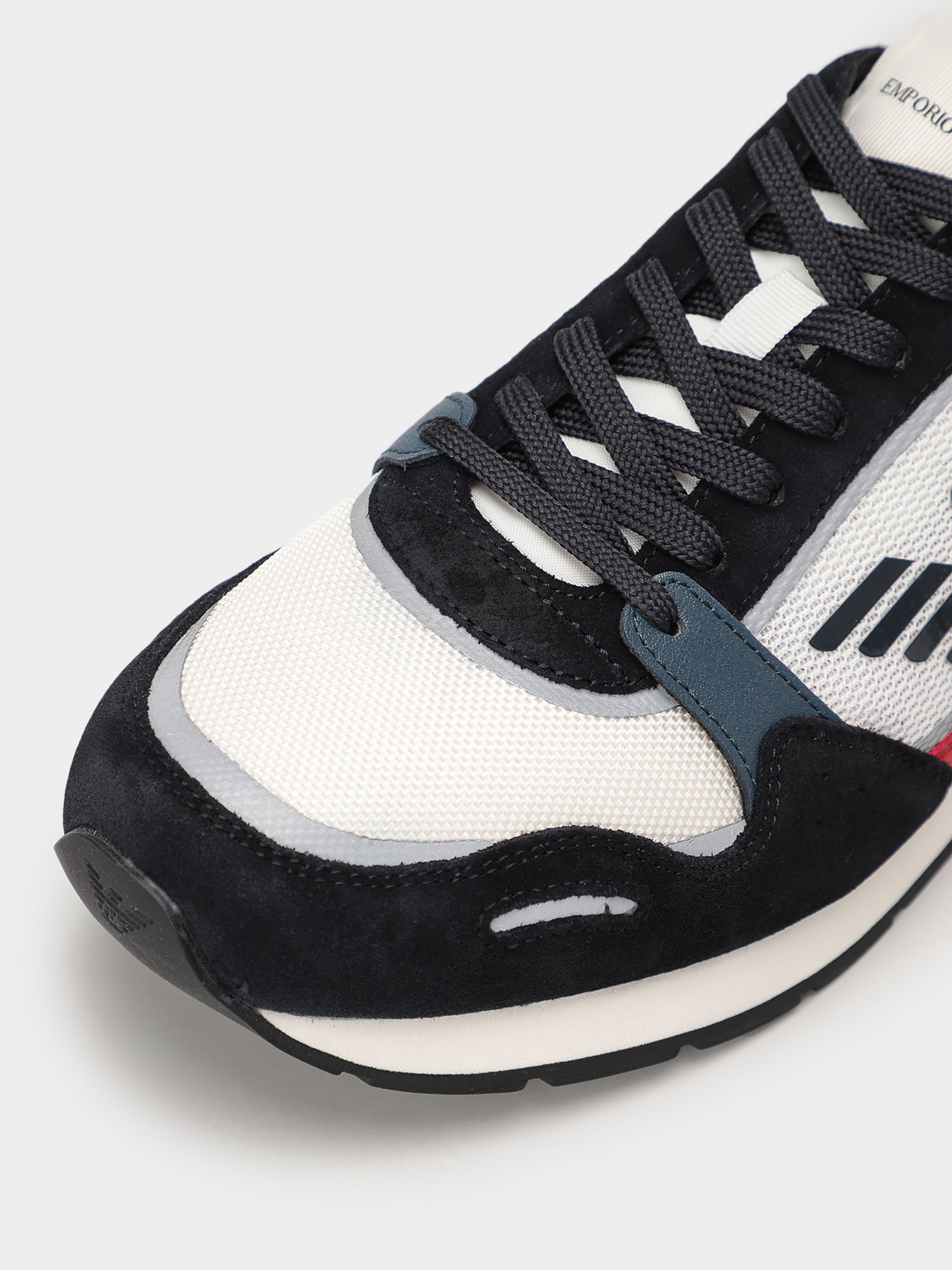 Кроссовки Emporio Armani модель X4X537-XM678-Q824 Фото
