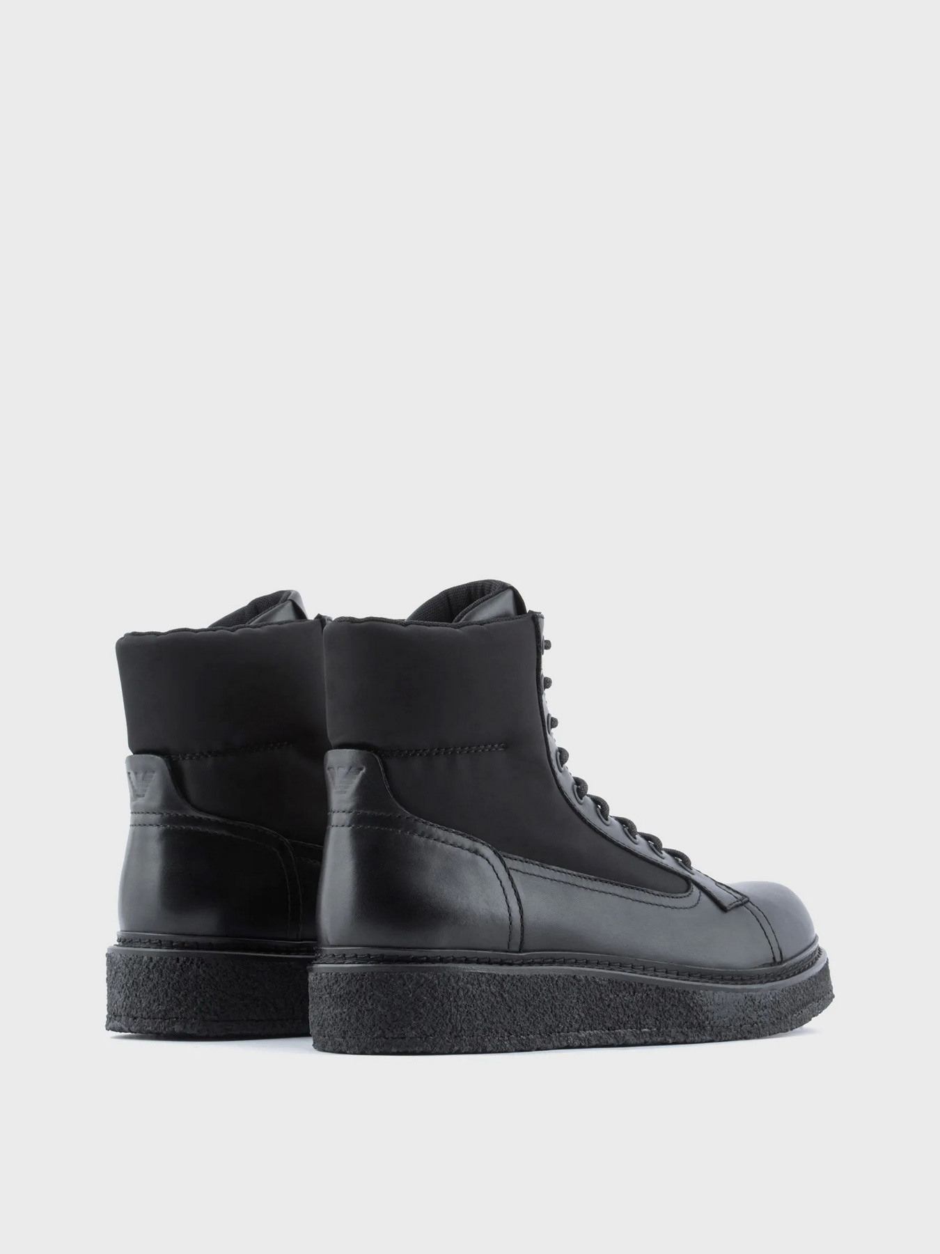 Кроссовки повседневные Emporio Armani модель X4M376-XN607-K001 Фото