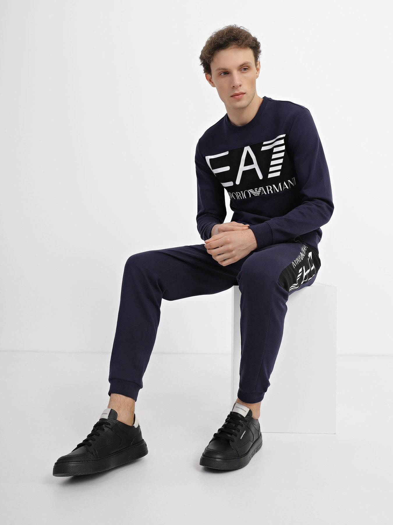 Кроссовки Emporio Armani модель X4X568-XN162-K599 Фото