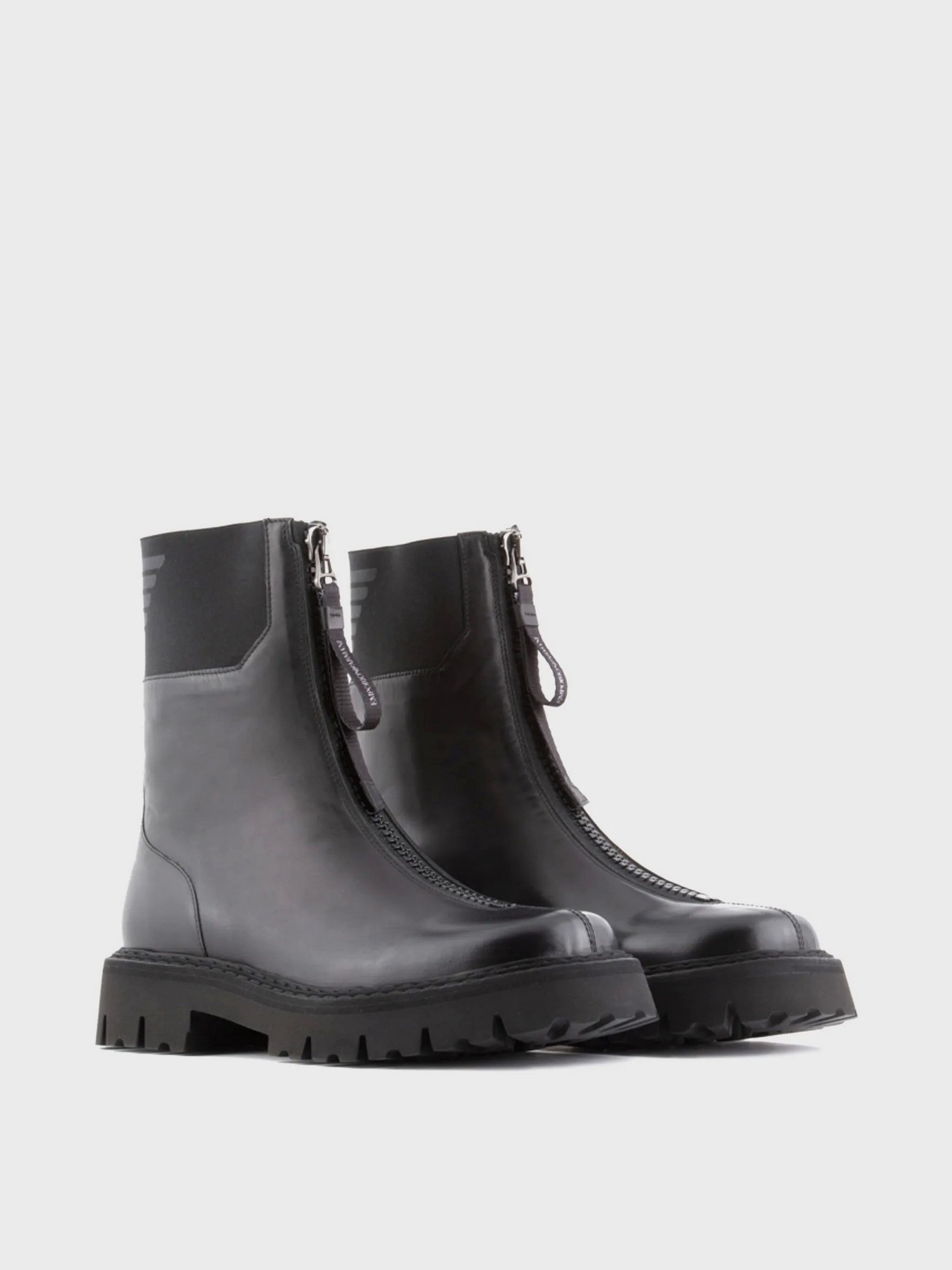 Ботинки Emporio Armani модель X4M382-XN629-K001 Фото