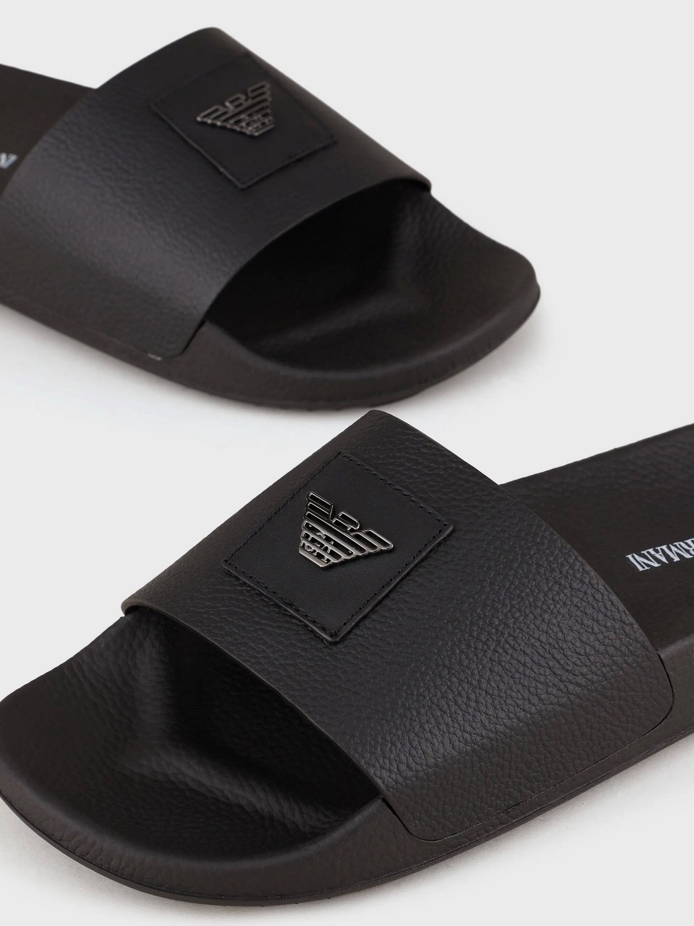 Шлепанцы Emporio Armani модель X4P122-XN778-K001 Фото