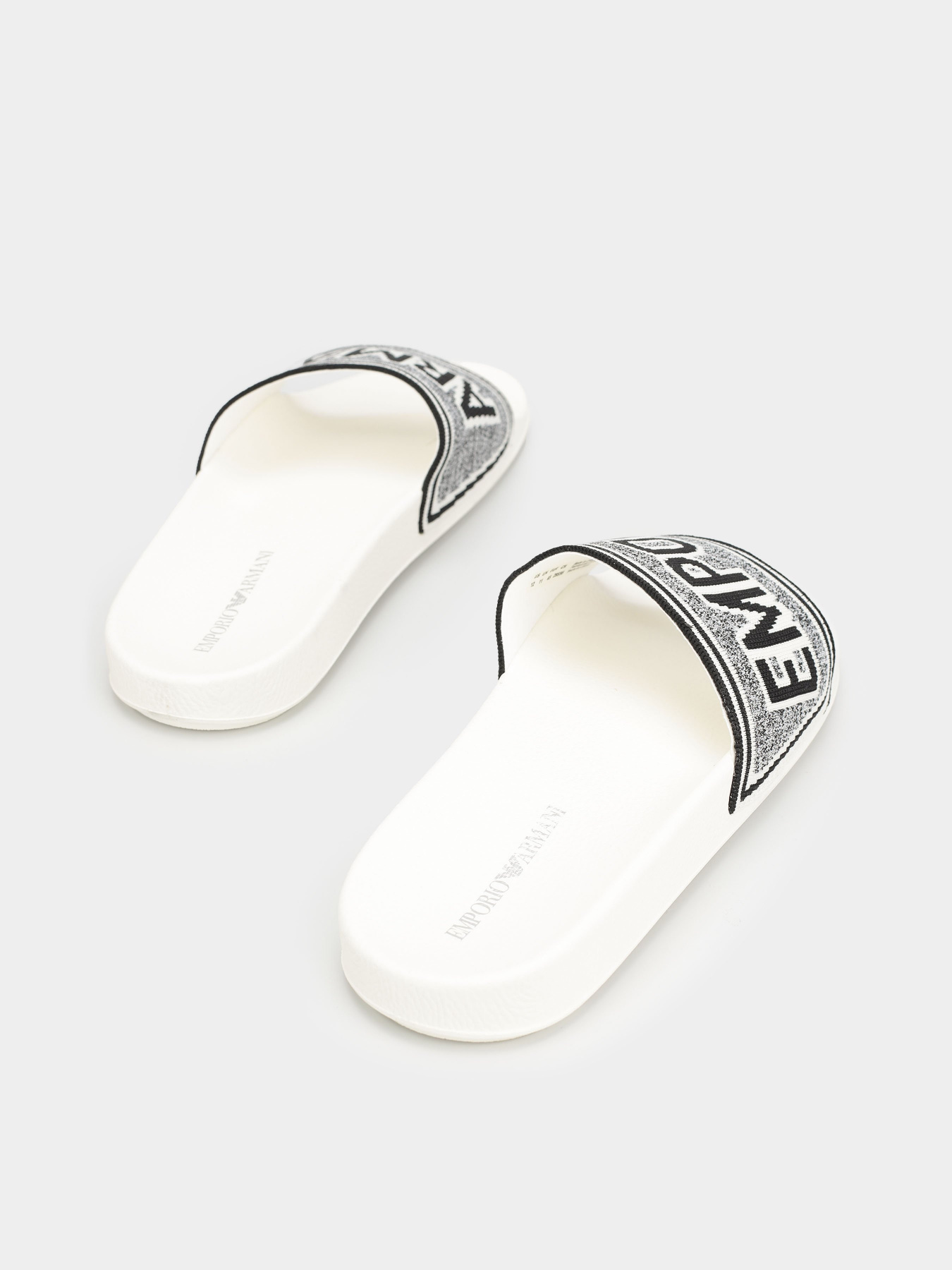 Шлепанцы Emporio Armani модель X4P123-XD230-D611 Фото