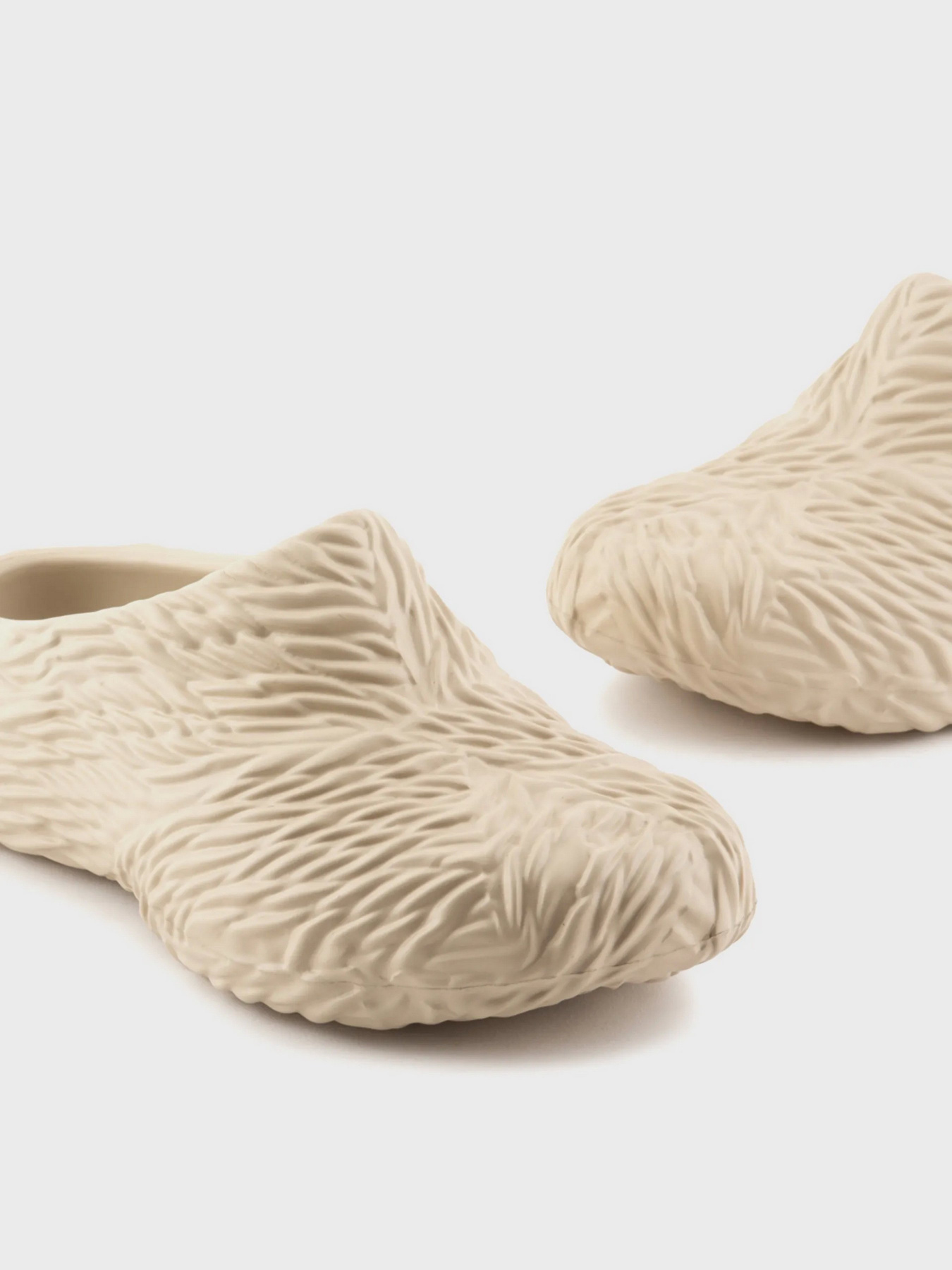 Сабо Emporio Armani модель X4R008-XF715-00036 Фото