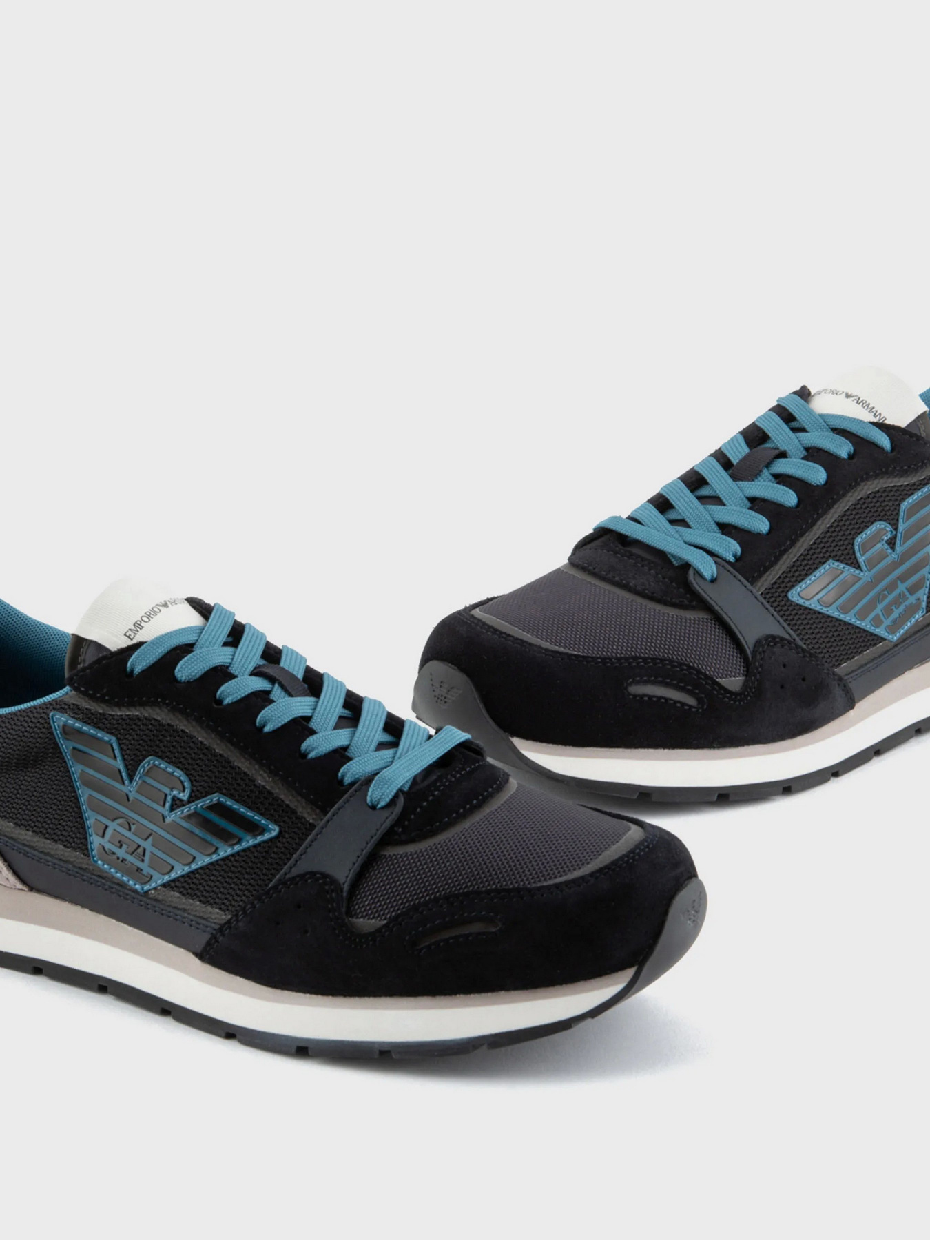 Кроссовки Emporio Armani модель X4X537-XN730-S432 Фото