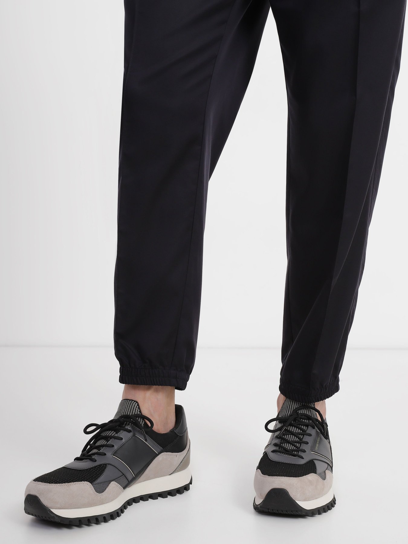 Кроссовки Emporio Armani модель X4X616-XN632-S728 Фото